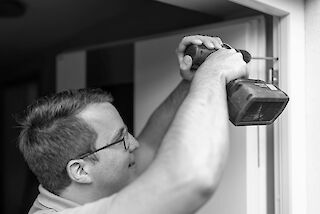 Fachgerecht, pünktlich und sauber! So und nicht anders! Wir montieren Ihre Fenster, Türen und Sonnenschutz.